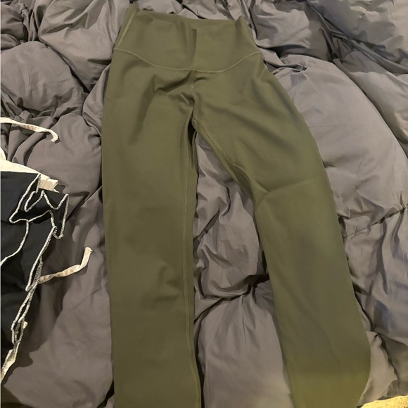 Lululemon Align - Picture 3 of 4